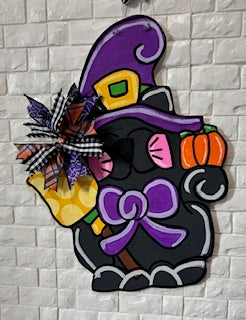 Black Cat with Witch Hat  Door Hanger– Spooky & Fun Halloween Decor!